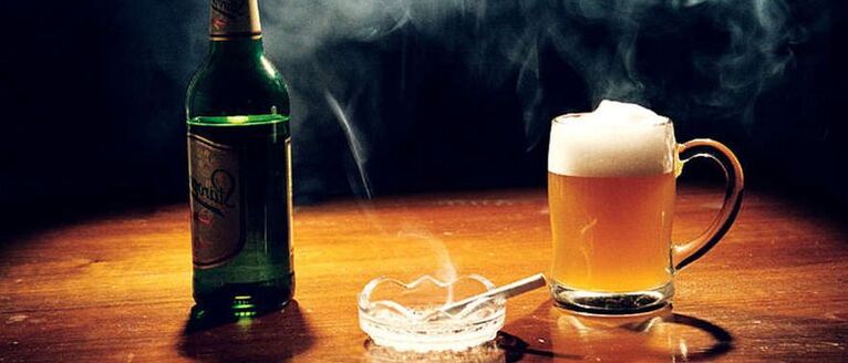 Alcohol dependence and smoking can trigger the development of psoriasis on the face